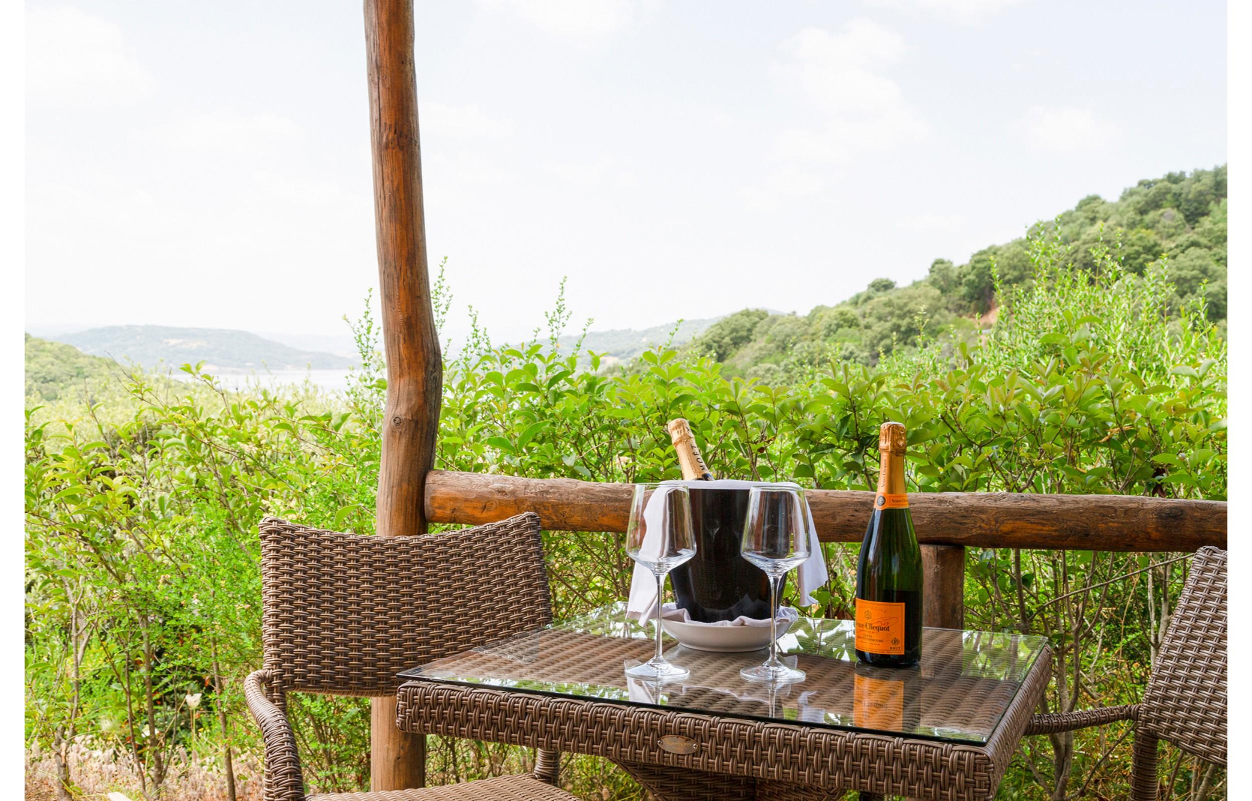 Hotel Aldiola Country Resort Sant'Antonio di Gallura Exterior photo